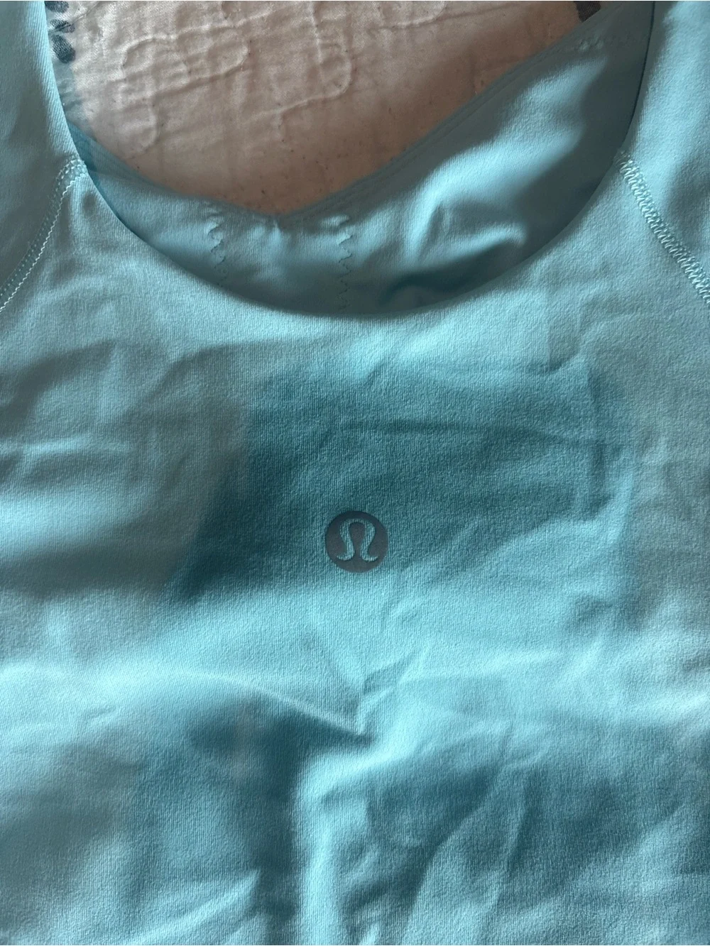 Bundle of Lululemon define tops (3)
